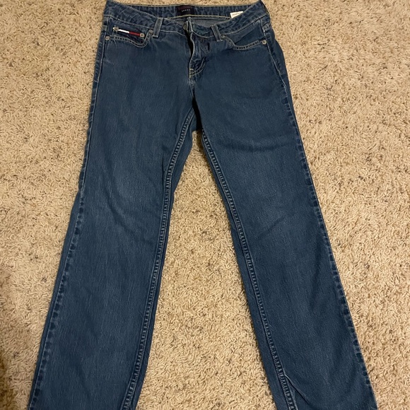 Tommy Hilfiger Jeans - Picture 2 of 9